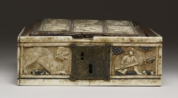 Box (boite) (Body, front)