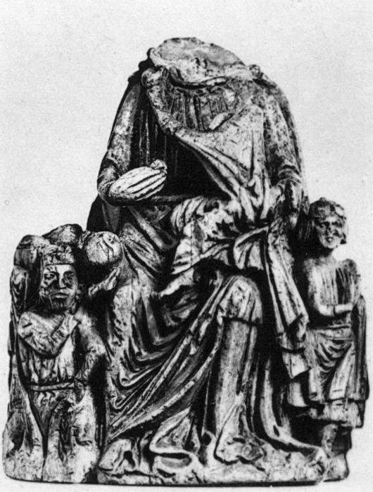 Statuette (Front)