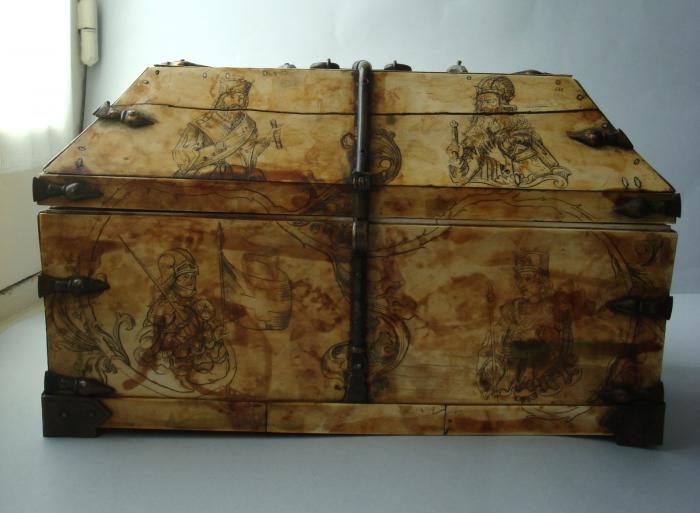 Casket with pitched lid (coffret); known as 'Arqueta de los Reyes' (Kings' Casket) (Front)