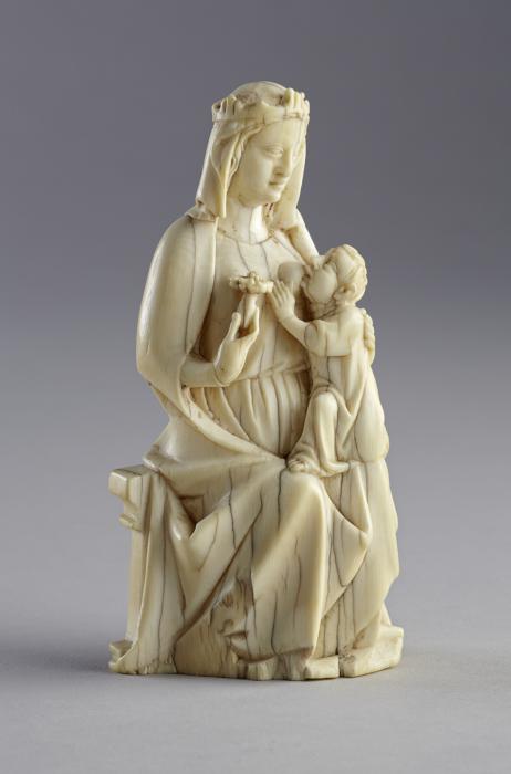 Statuette (Front)
