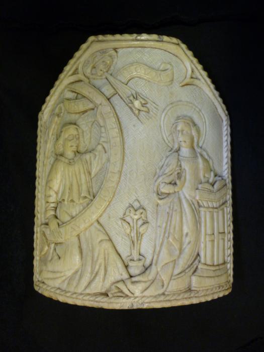 Pax with truncated gable (baiser de paix) (Front)
