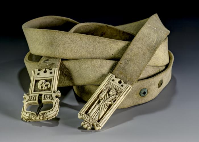 Belt (ceinture)