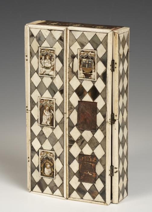 Polyptych, 3 registers (wings), openwork panels, ogee arches (tabernacle; ajouré; colonnettes) (Front)