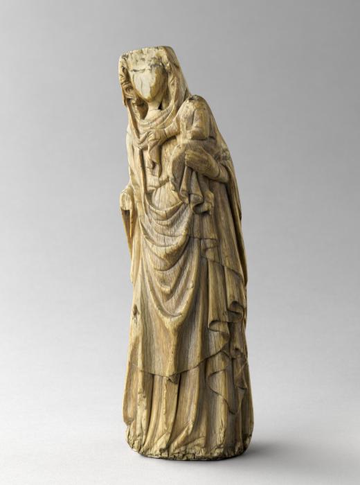 Statuette (Front)
