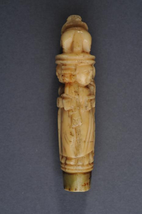 Knife handle (manche de couteau) (Side)