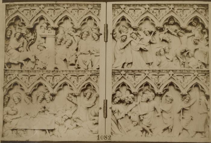 Diptych, 2 registers, 4 arches across, bands of rosettes (frise d'arcatures; décor de roses) (Front)
