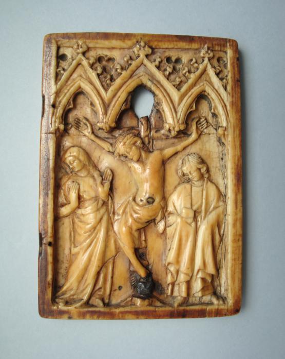Wing, right (fragment of a diptych), 1 register, 3 arches across (frise d'arcatures; plaquette); reused as a pax (baiser de paix) (Front)