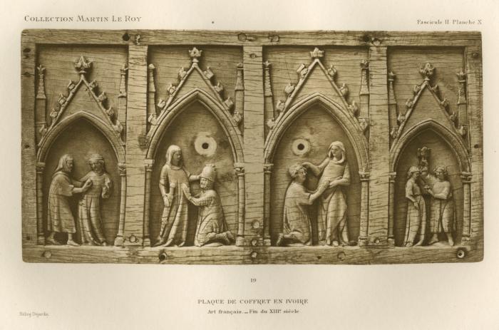 Lid (fragment of a casket), 1 register, 4 arches across (coffret; frise d'arcatures; colonnettes) (Front)