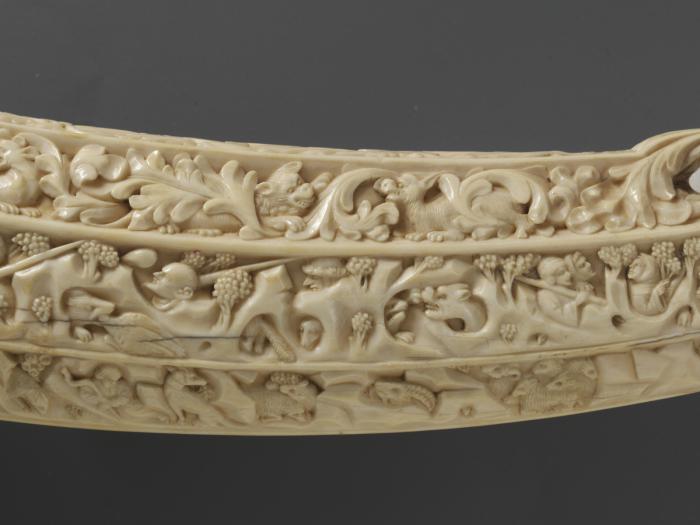 Hunting horn (oliphant) (Detail, side 1)