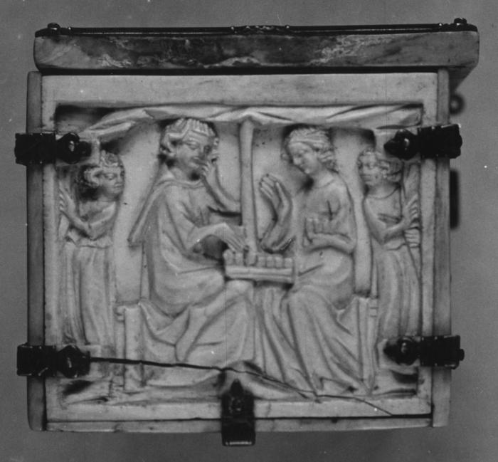 Casket, with arches (coffret; frise d'arcatures) (End, left)