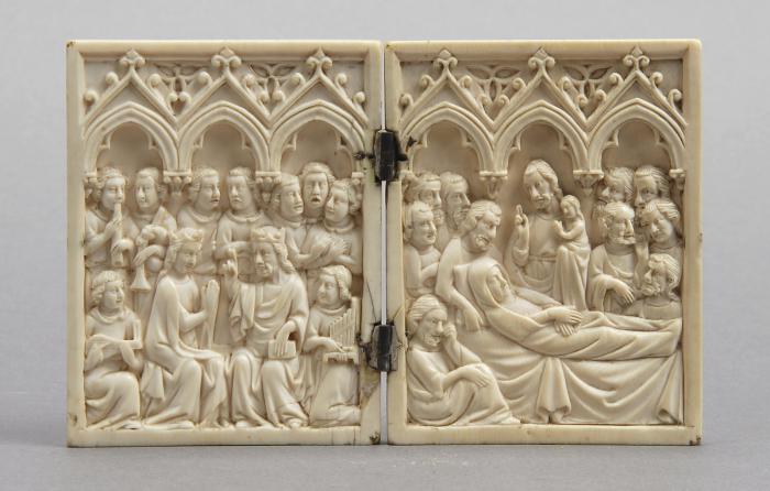 Diptych, 1 register, 3 arches across (frise d'arcatures; plaquettes) (Front)