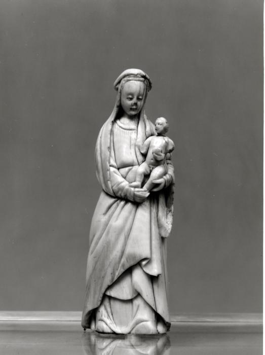 Statuette (Front)
