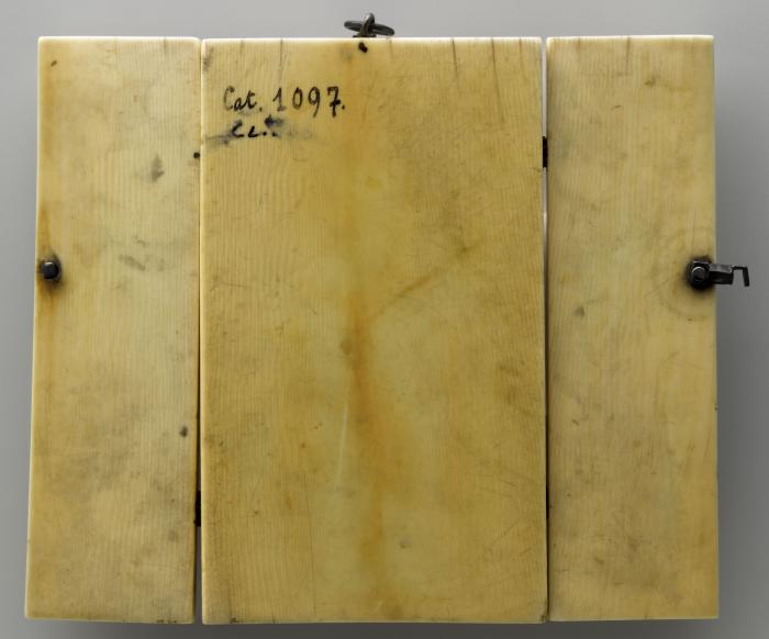 Triptych, 1 register, 1 arch across, with rosettes (colonnettes) (Back)