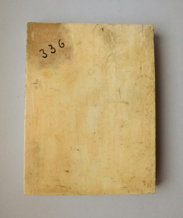 Diptych, 1 register, 3 arches across (plaquettes; frise d'arcatures) (Back)