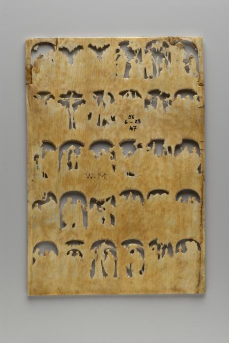 Openwork panel, 1 register, 3 arches across (colonnettes; frise d'arcatures; plaque ajourée) (Back)