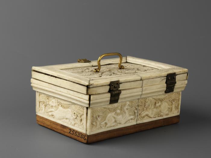 Box (boite) (Back)