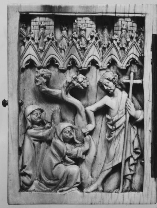 Diptych, 1 register, 6 arches across (plaquettes; frise d'arcatures) (Front)