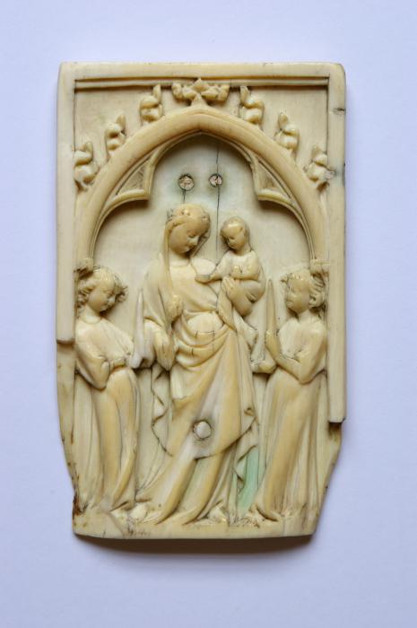 Wing, left (fragment of a diptych), 1 register, 1 arch across (plaquette) (Front)