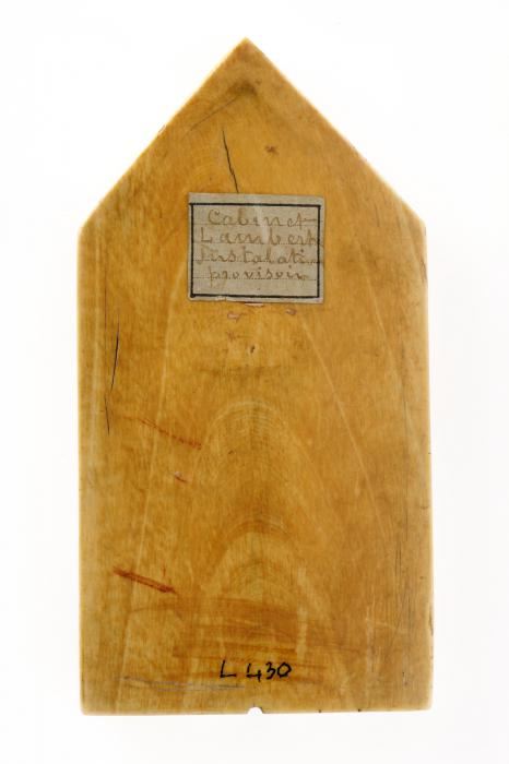 Gabled wing, left (fragment of a diptych), 1 register, 1 arch across (plaquette) (Back)