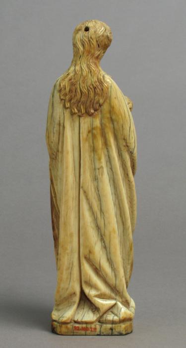 Statuette (Back)