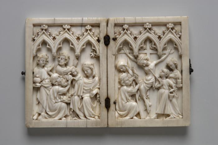 Diptych, 1 register, 3 arches across (frise d'arcatures; plaquettes) (Front)