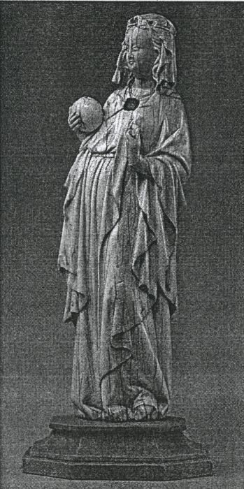 Statuette (Front)