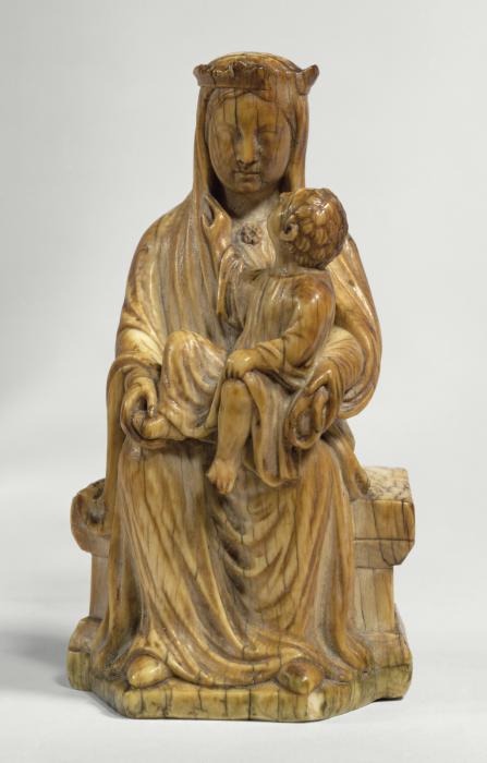 Statuette (Front)