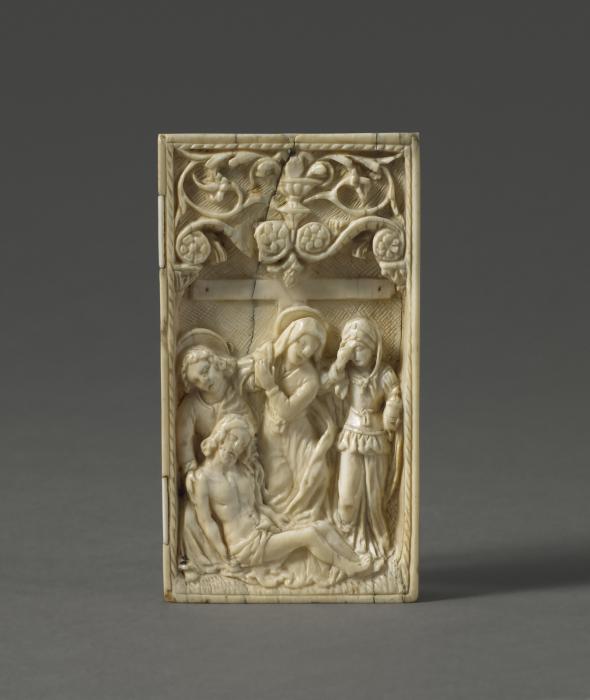 Wing, right (fragment of a diptych), 1 register, 1 arch across (plaquette) (Front)