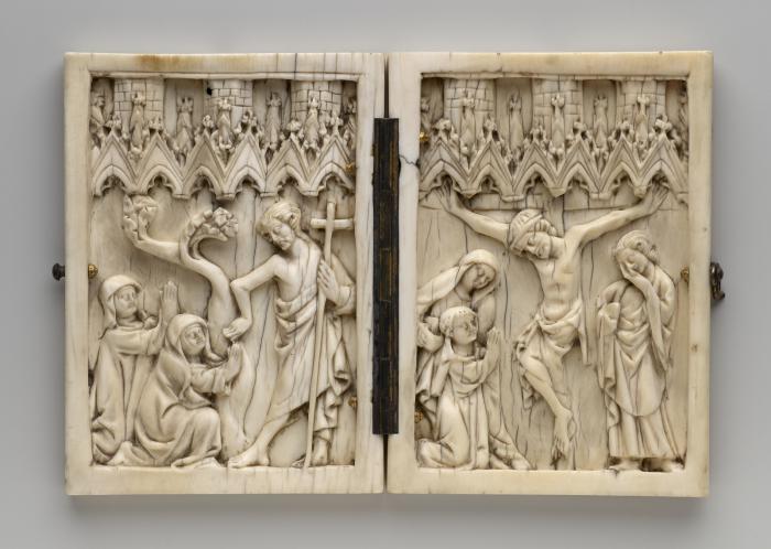 Diptych, 1 register, 6 arches across (plaquettes; frise d'arcatures) (Front)