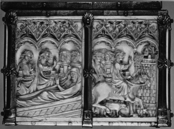 Casket, with arches and quatrefoils (coffret; frise d'arcatures; quatre-feuilles) (End, left)