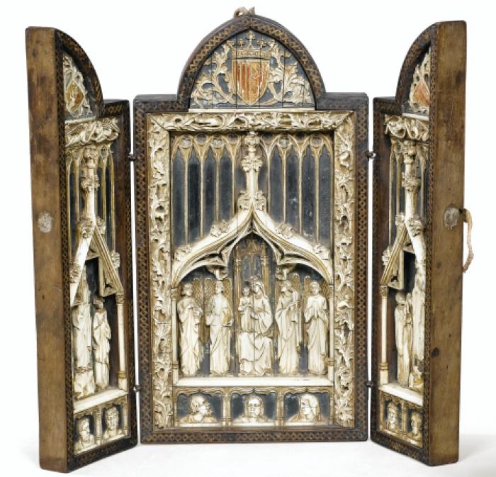 Openwork triptych, 1 register, with arches (Front)