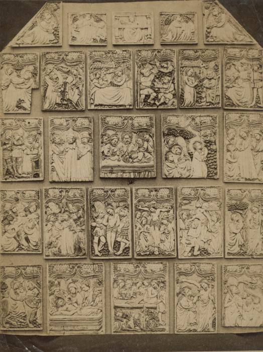 27 panels (fragments of a box with a pitched lid), 1 register, 1 ogee arch across (Group, front)
