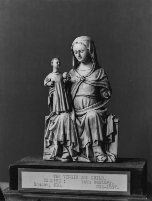 Statuette (Front)