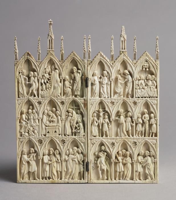 Gabled diptych, 3 registers, 3 arches across (frise d'arcatures; colonnettes) (Front)