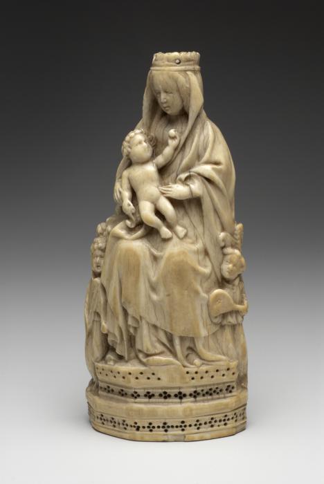 Relief (appliqué) (Front)