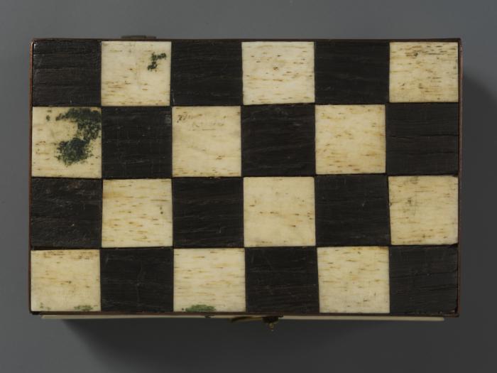 Box (boite) (Bottom)