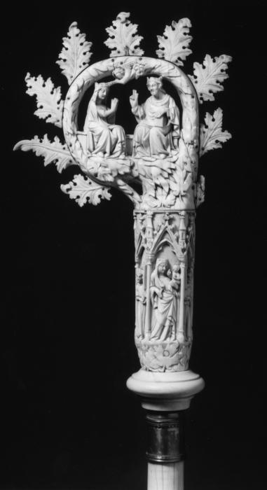 Head of crozier (crosse) (Front)