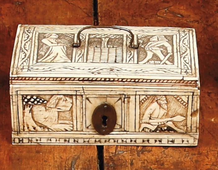 Box (boîte) (Front)