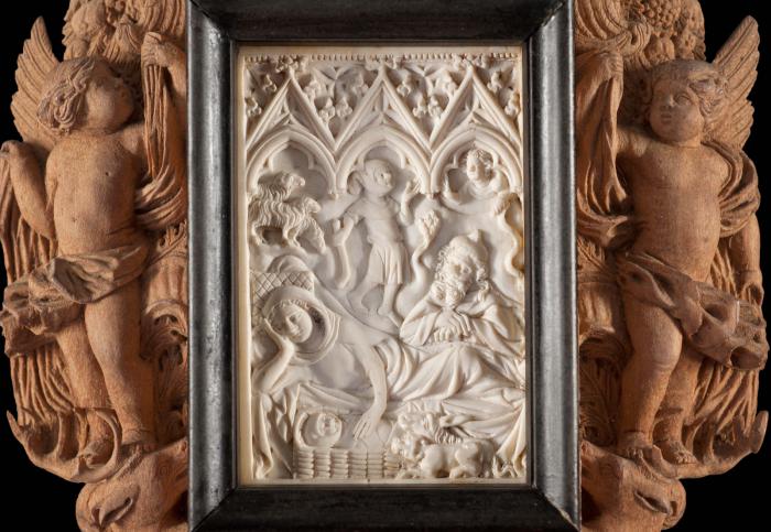 Writing tablet, 1 register, 3 arches across (frise d'arcatures; plaquette; tablette à écrire) (Front, detail)