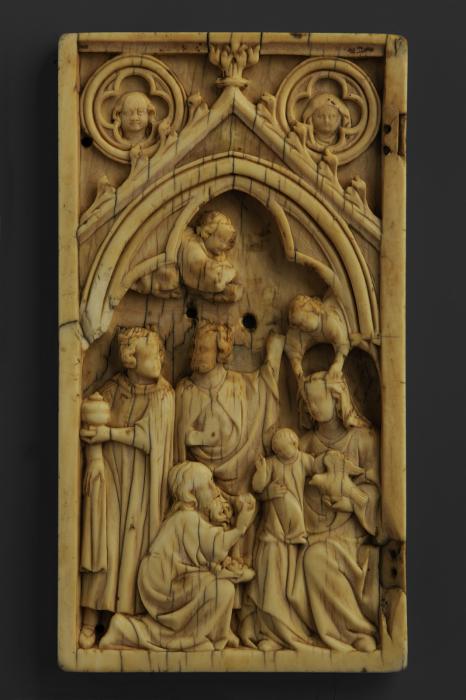 Wing, left (fragment of a diptych), 1 register, 1 arch across (plaquette) (Front)
