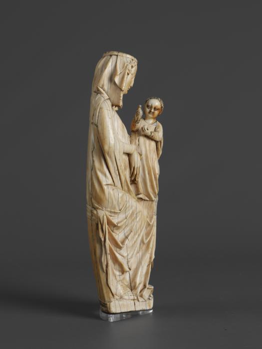 Statuette (Side)