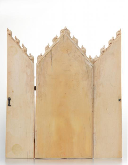 Gabled triptych, 2 registers, 1 arch across, bands of rosettes (colonnettes; décor de roses) (Back, open)