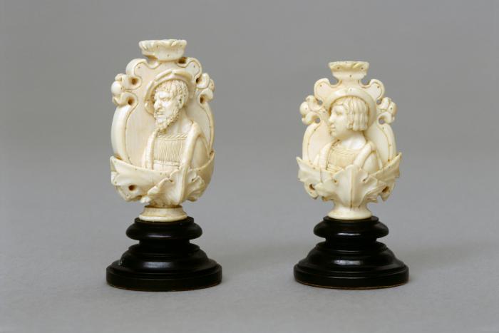 Rosary bead, 2 faces
