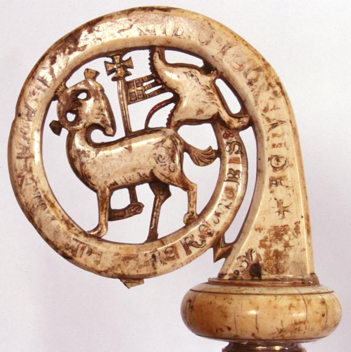 Head of painted crozier (crosse) (Side)