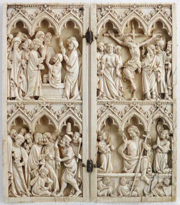 Diptych, 2 registers, 3 arches across (frise d'arcatures) (Front)