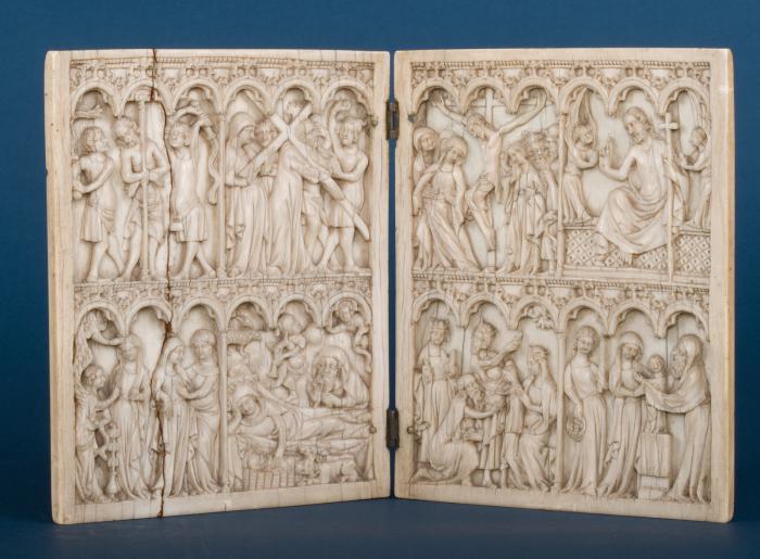 Diptych, 2 registers, 6 arches across (frise d'arcatures, colonnettes) (Front)