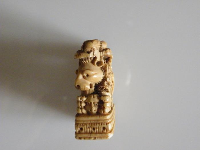 Handle (fragment) (Side)