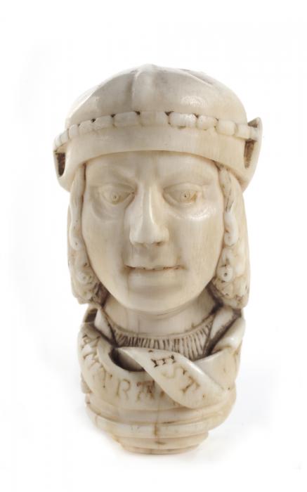 Rosary bead, 2 faces (chapelet) (Side 1)