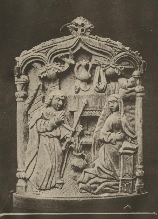 Pax, 1 register, 1 ogee arch across (baiser de paix) (Front)