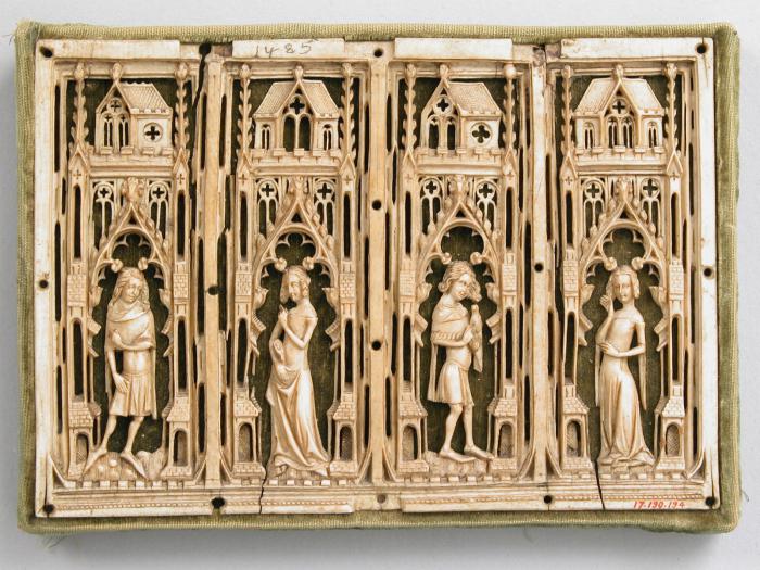 Openwork panel (part of a casket; lid), 1 register, 4 arches across (plaque ajourée; frise d'arcatures; coffret) (Front)